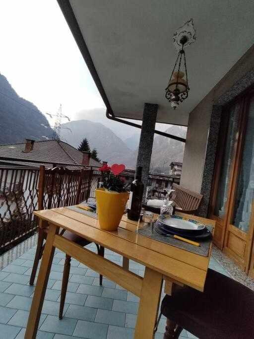 Casa Vacanza Il Corbetto Di Michela & Matteo Locana Eksteriør billede